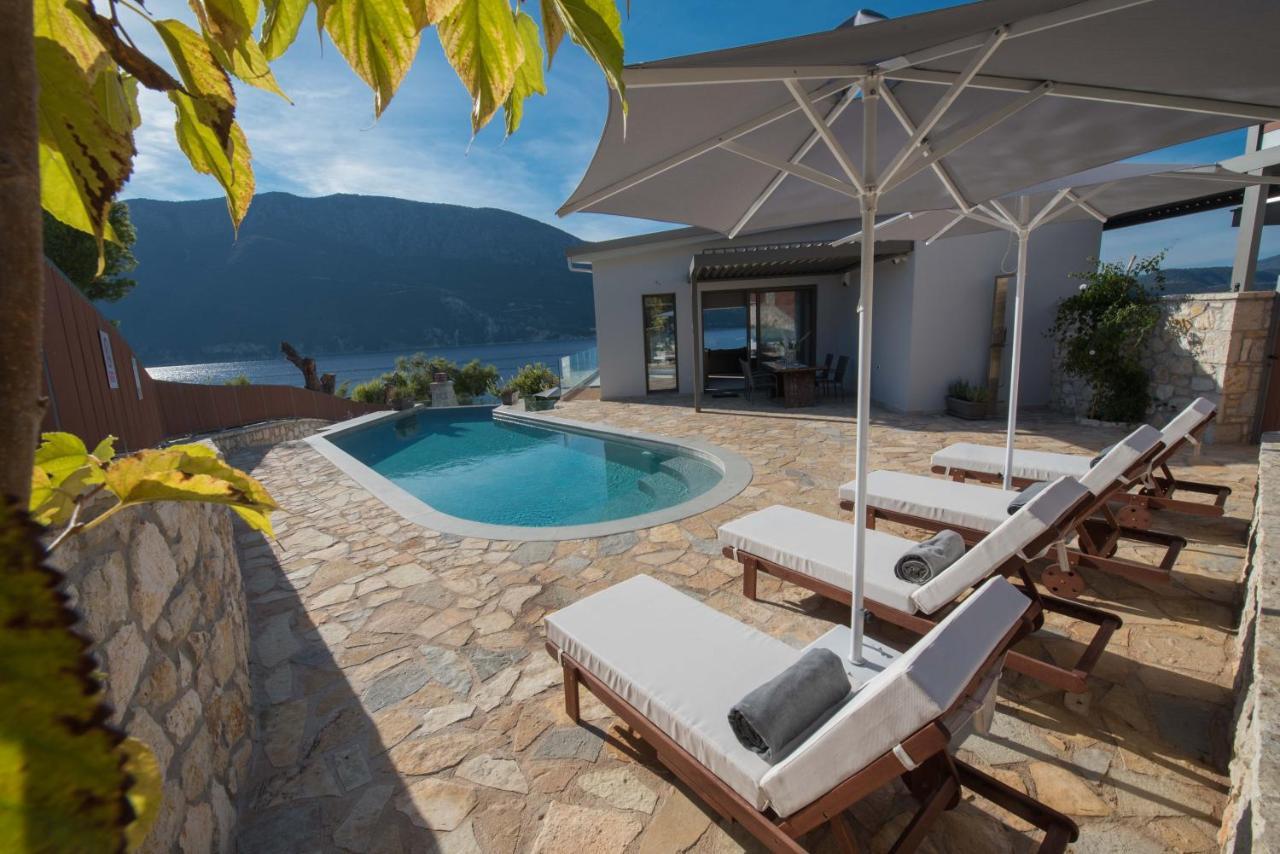 Mr Grey Luxury Villa Spartokhórion Exterior foto